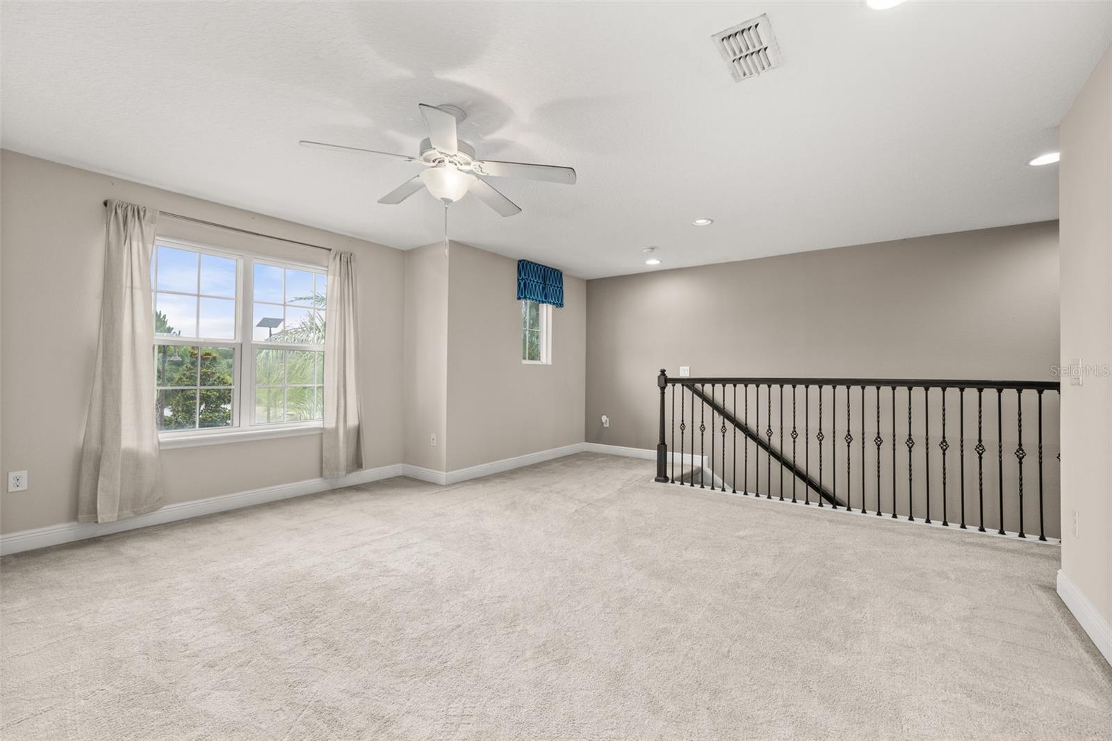 17023 Goldcrest Loop Property Photo 21