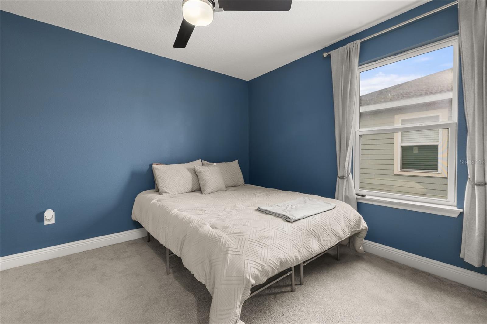 17023 Goldcrest Loop Property Photo 34
