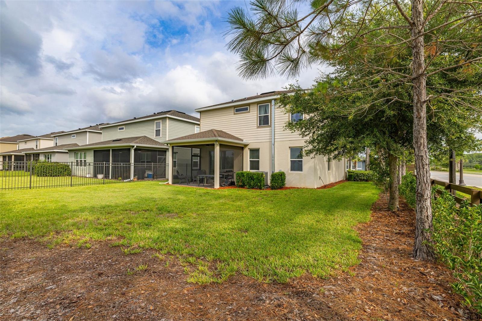 17023 Goldcrest Loop Property Photo 39