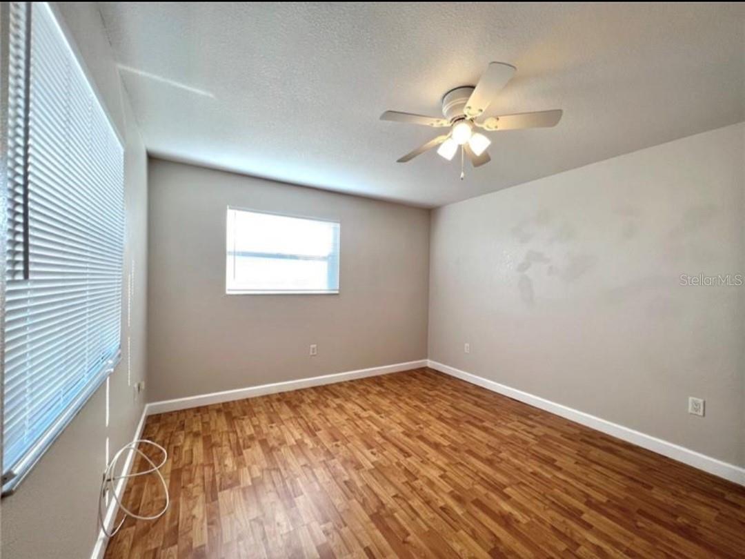 209 Avenue B Se Property Photo 12
