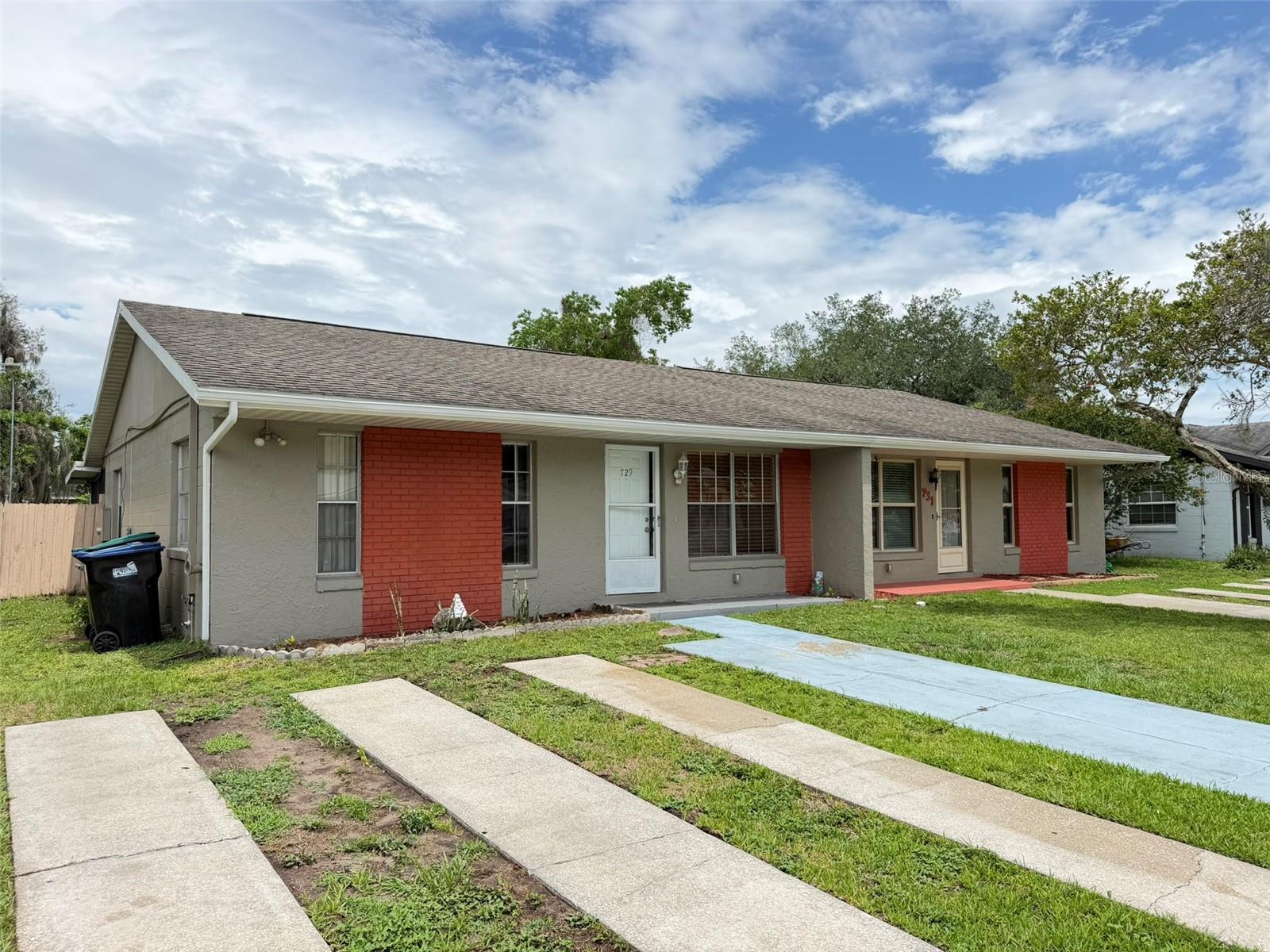 729 HUMMINGBIRD LN Property Photo 1