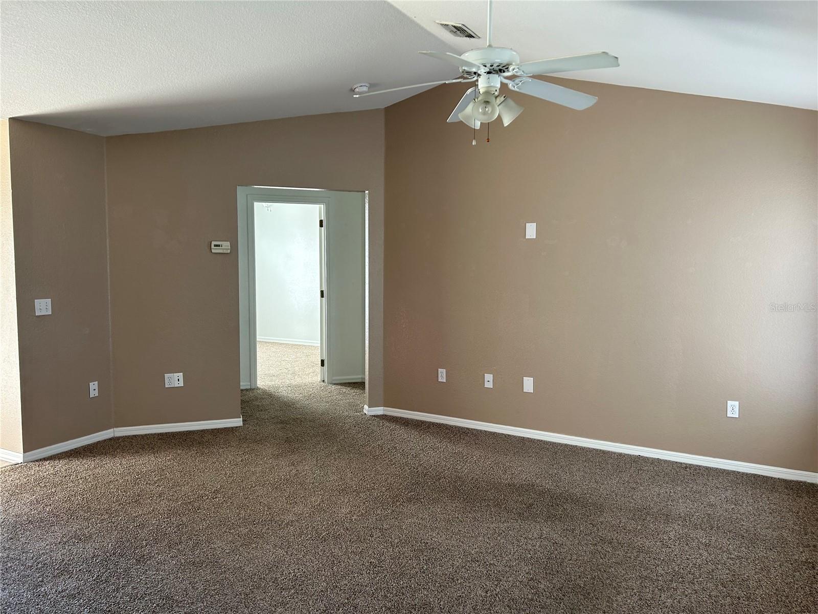 S5151260 Property Photo 4