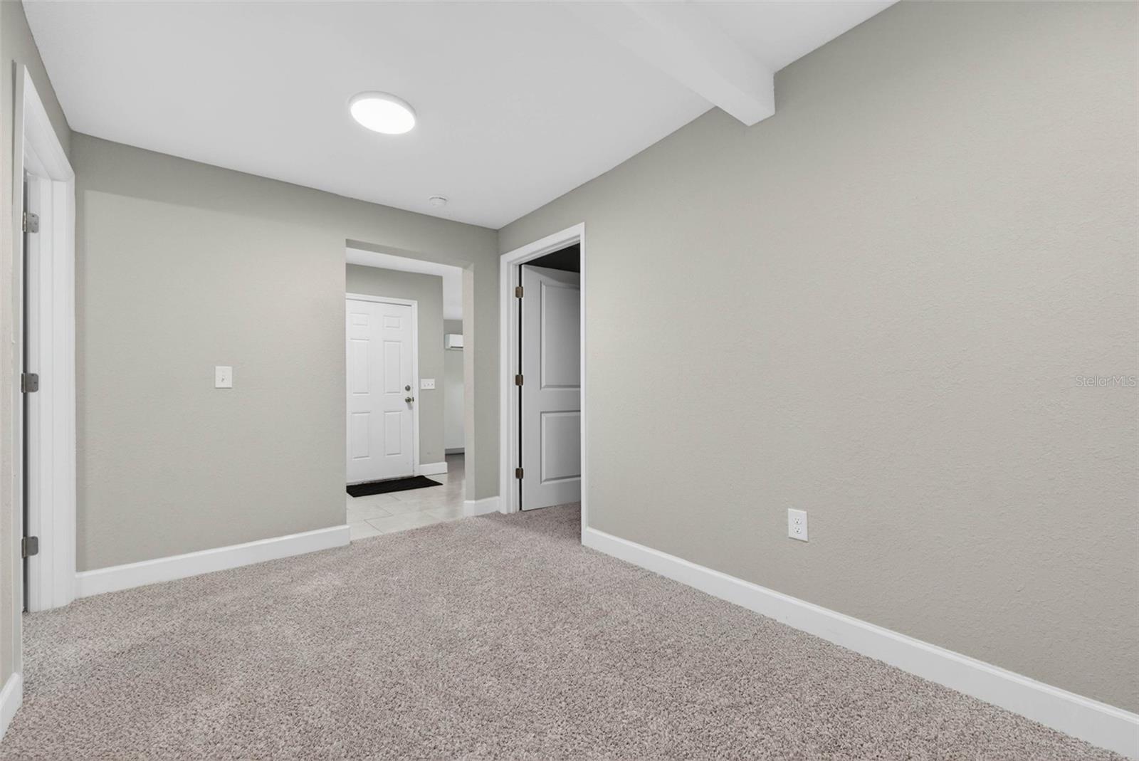 305 S Sharp St Property Photo 12