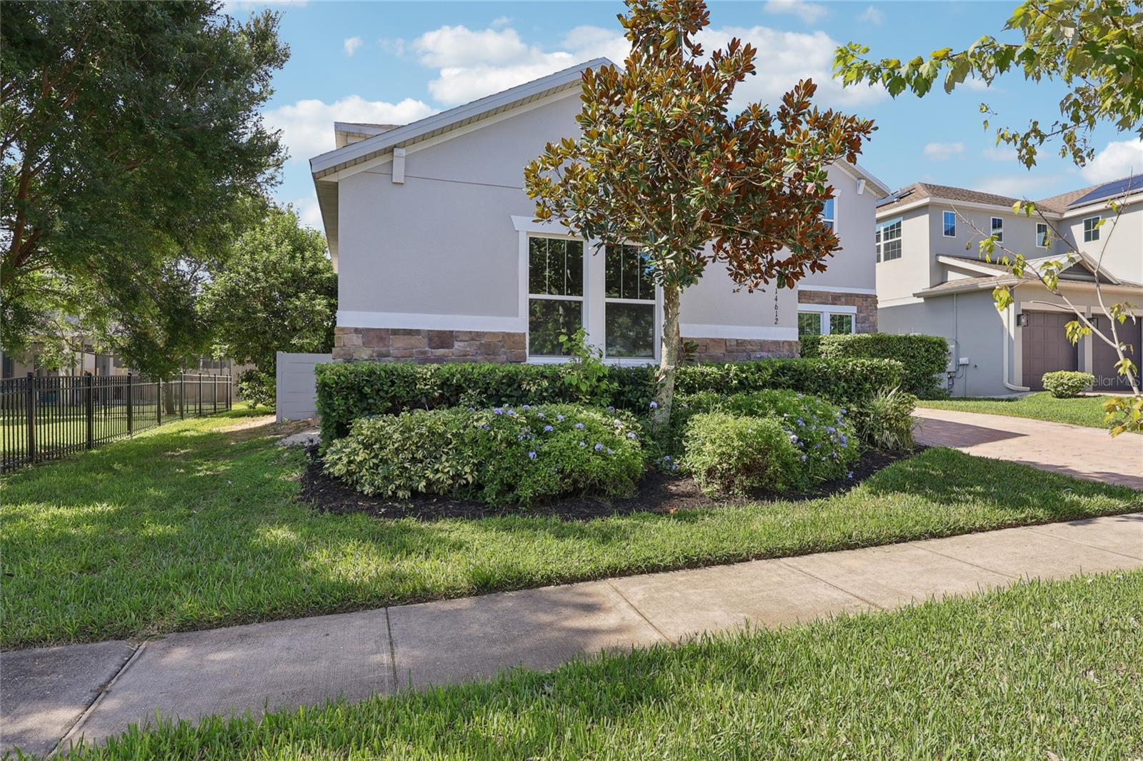 14612 Glade Hill Park Way Property Photo 2