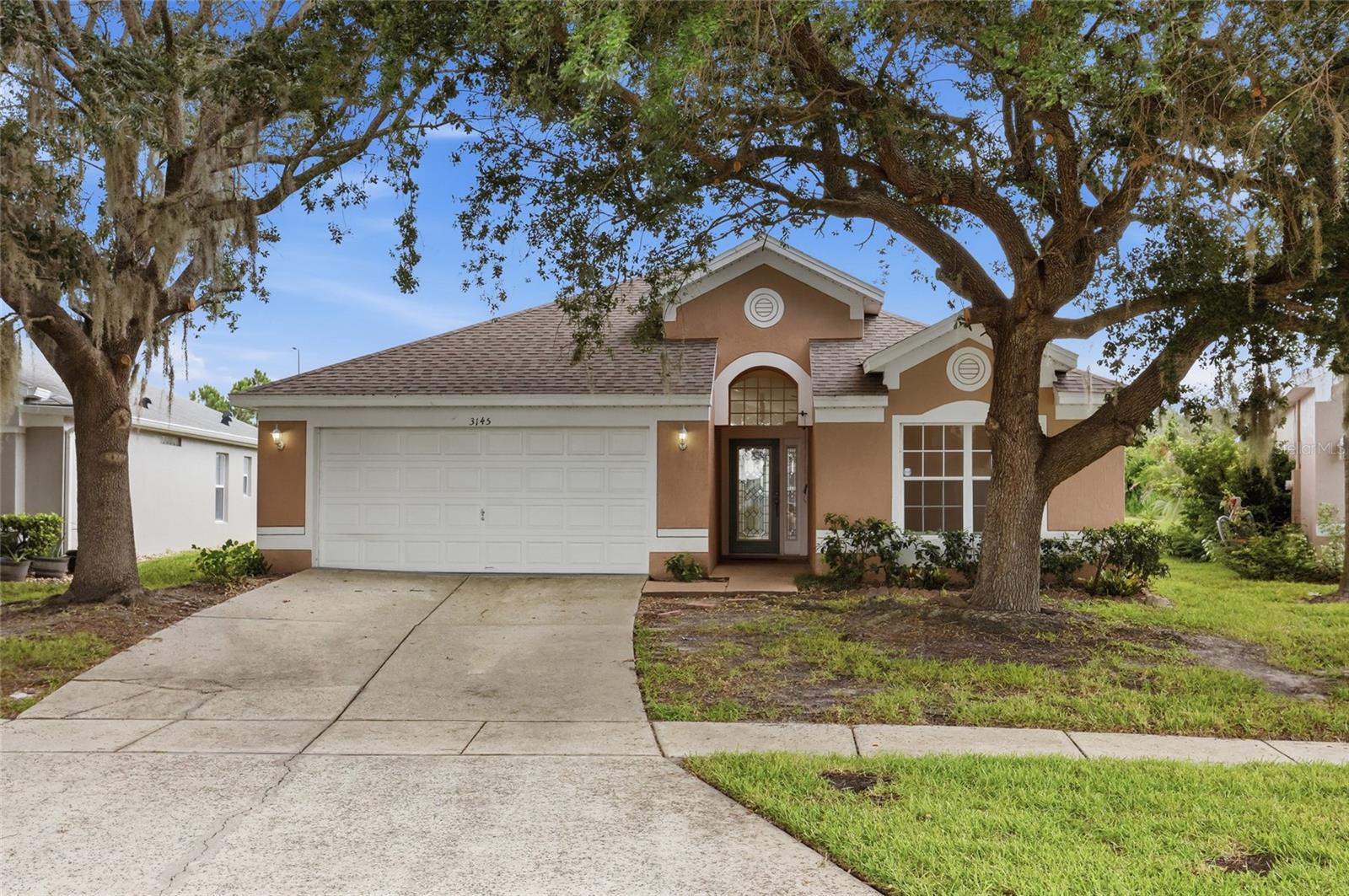3145 Stonehurst Cir Property Photo 4