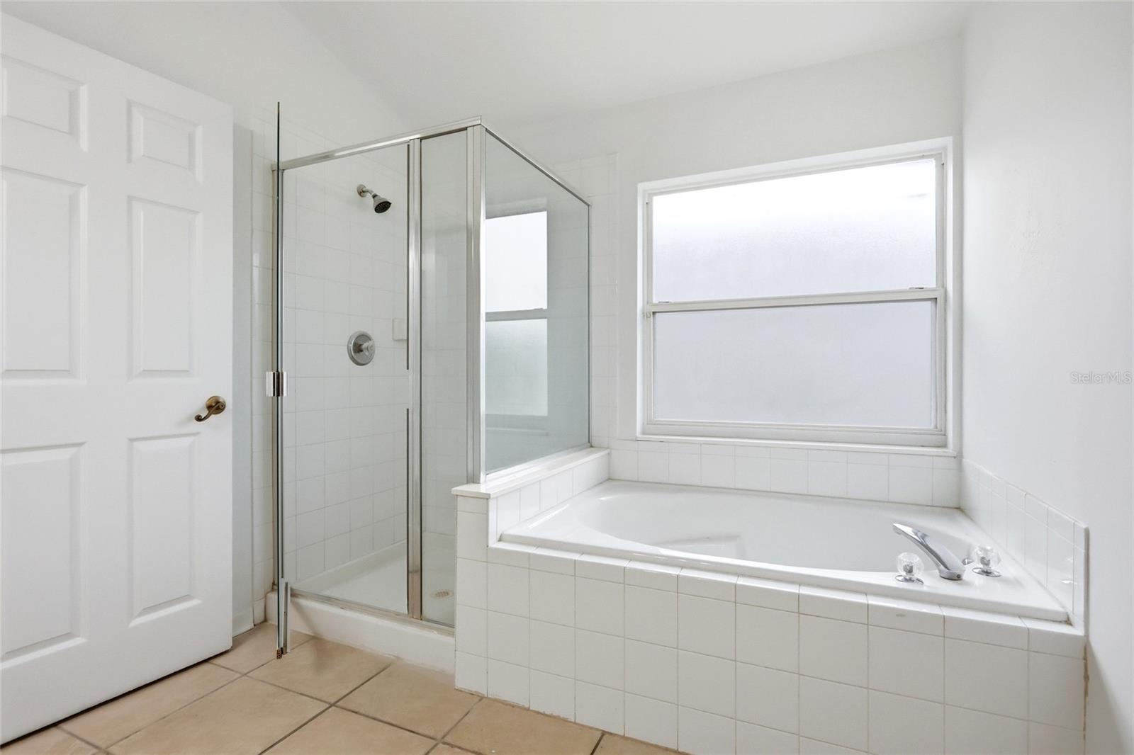 3145 Stonehurst Cir Property Photo 18