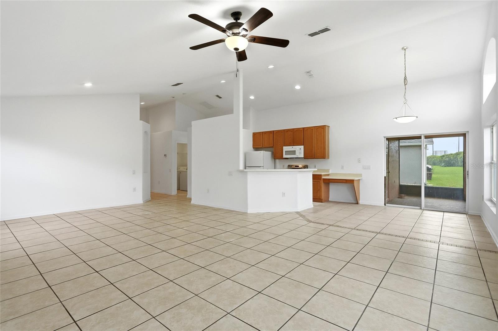 3145 Stonehurst Cir Property Photo 25