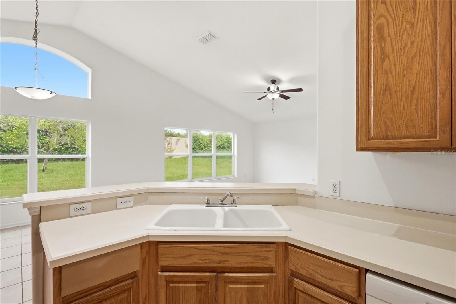 3145 Stonehurst Cir Property Photo 28