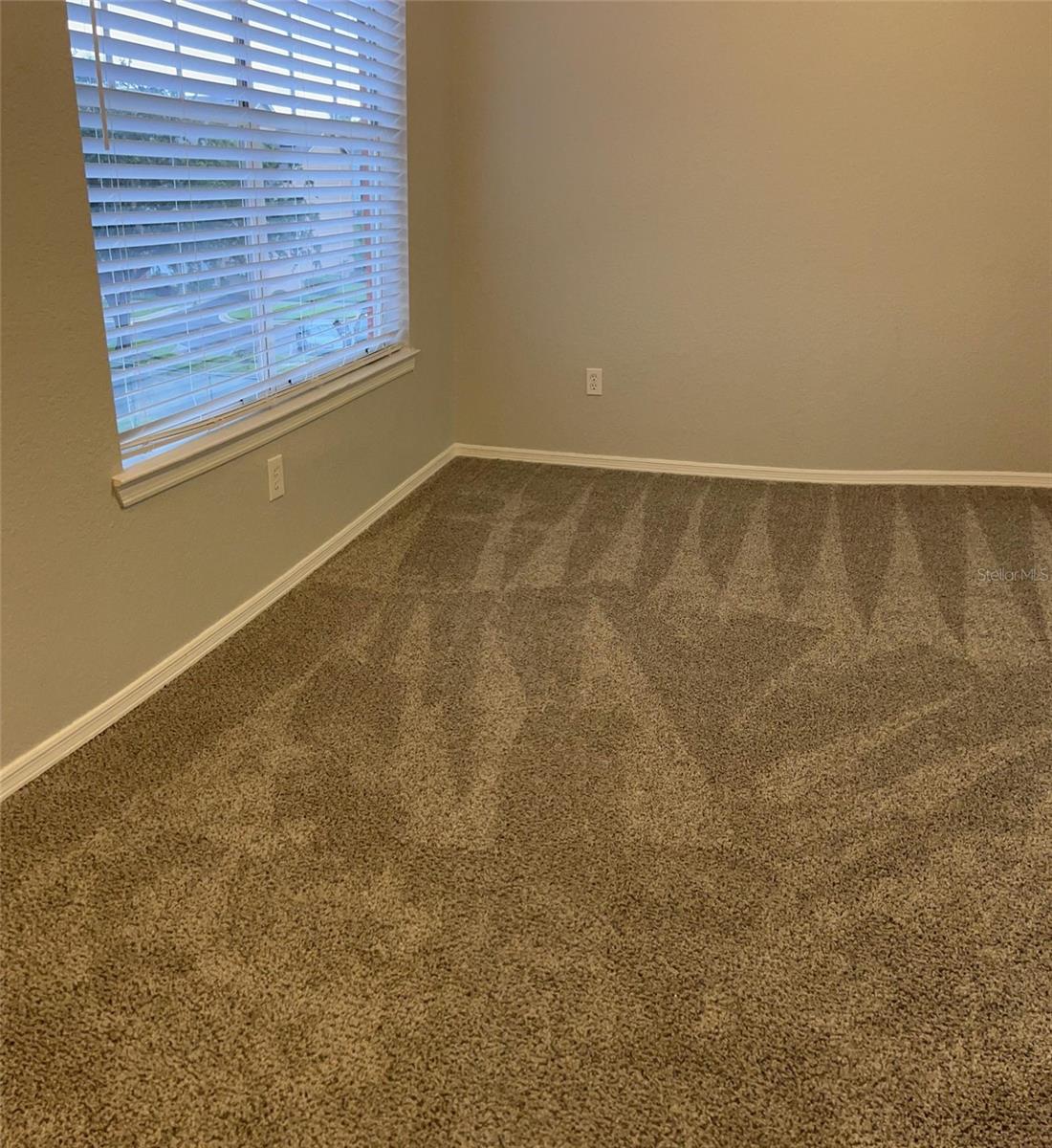 2206 Antigua Pl #1037 Property Photo 3