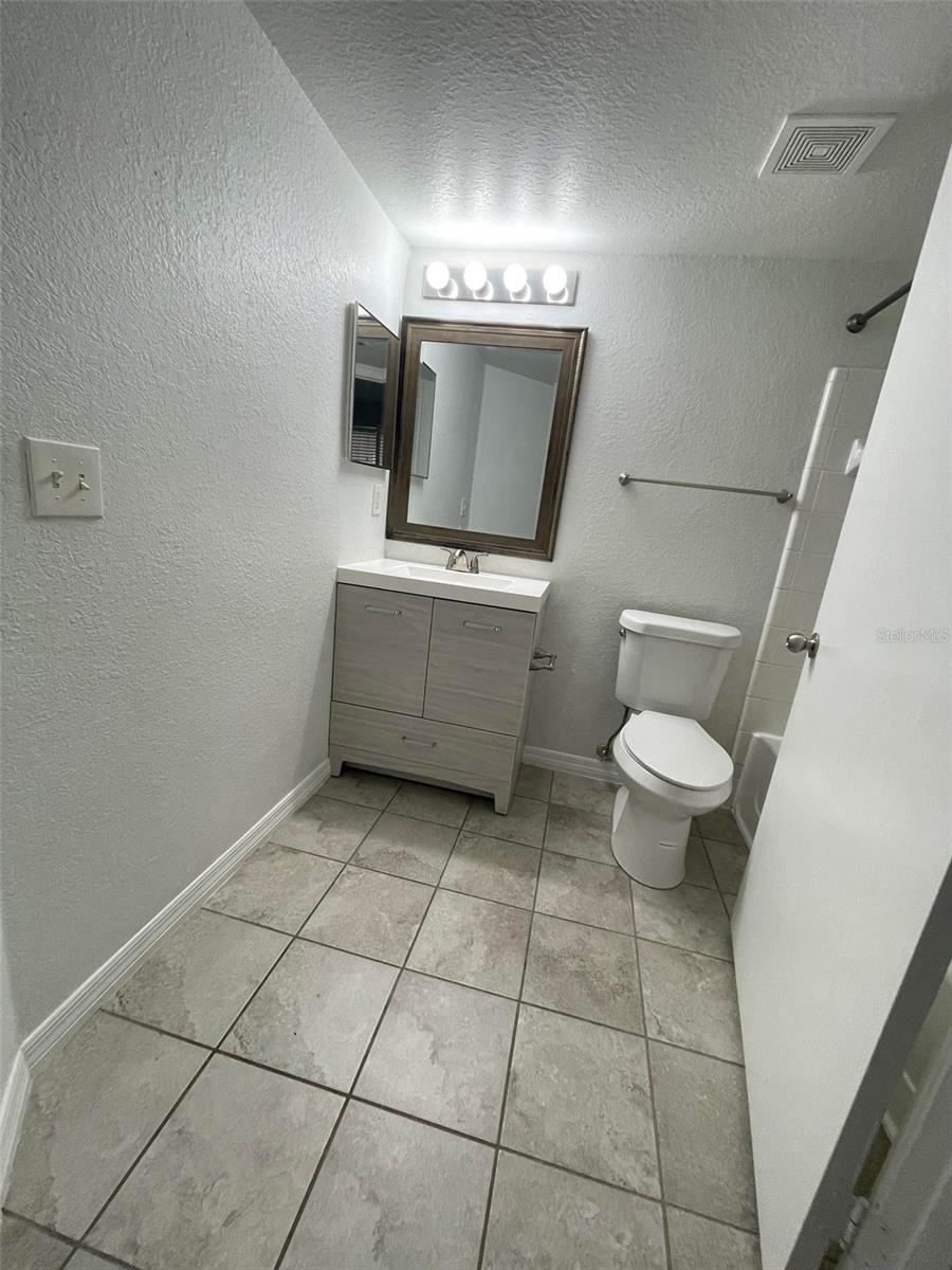 2206 Antigua Pl #1037 Property Photo 12