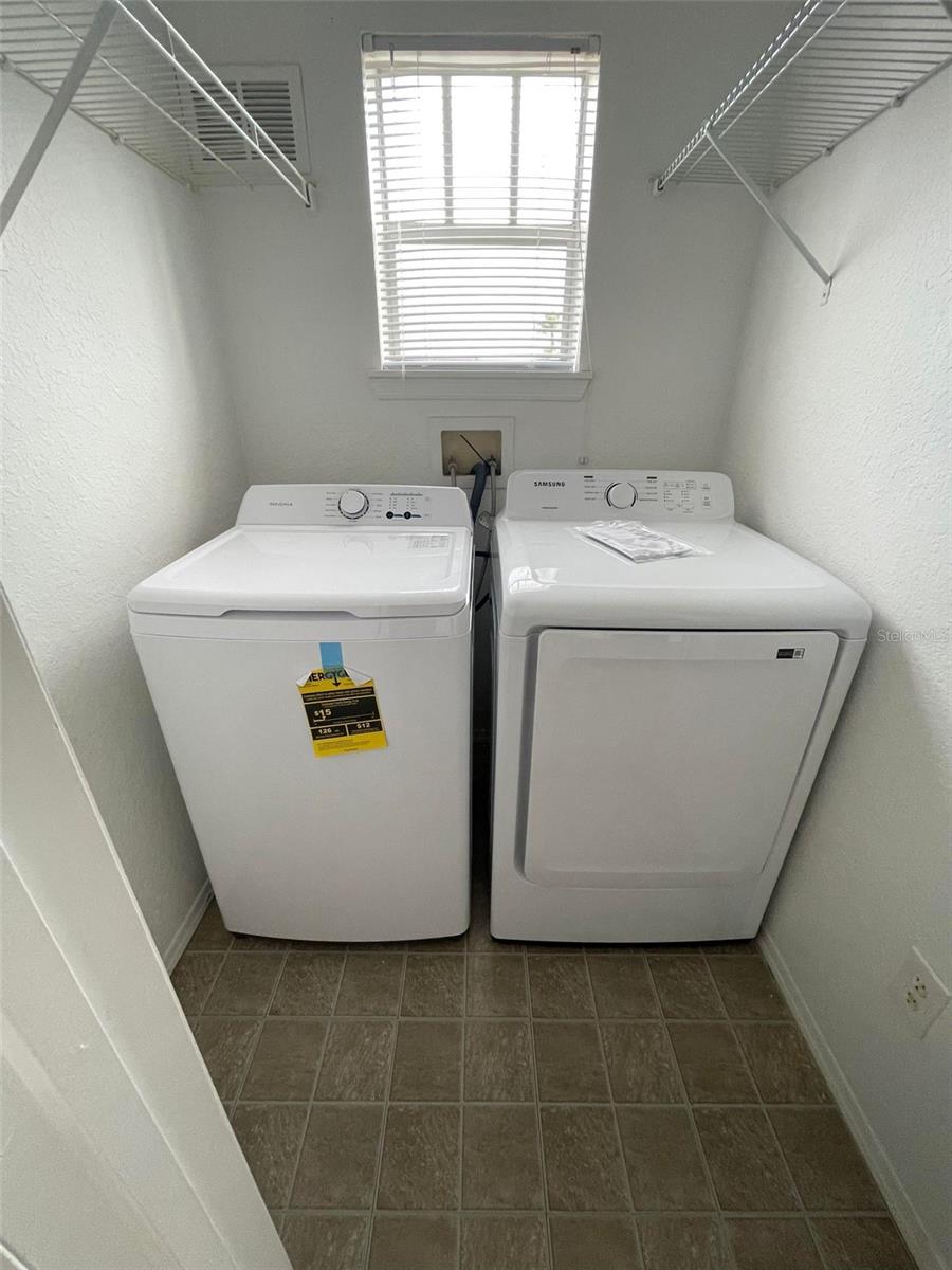 2206 Antigua Pl #1037 Property Photo 15
