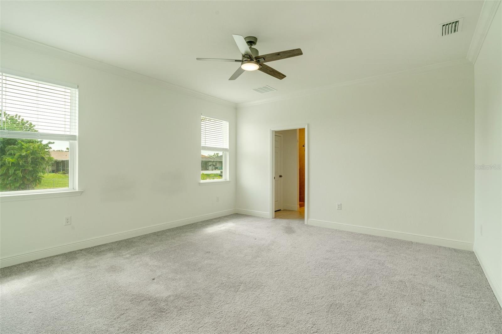 1452 Se 13th Ter Property Photo 19