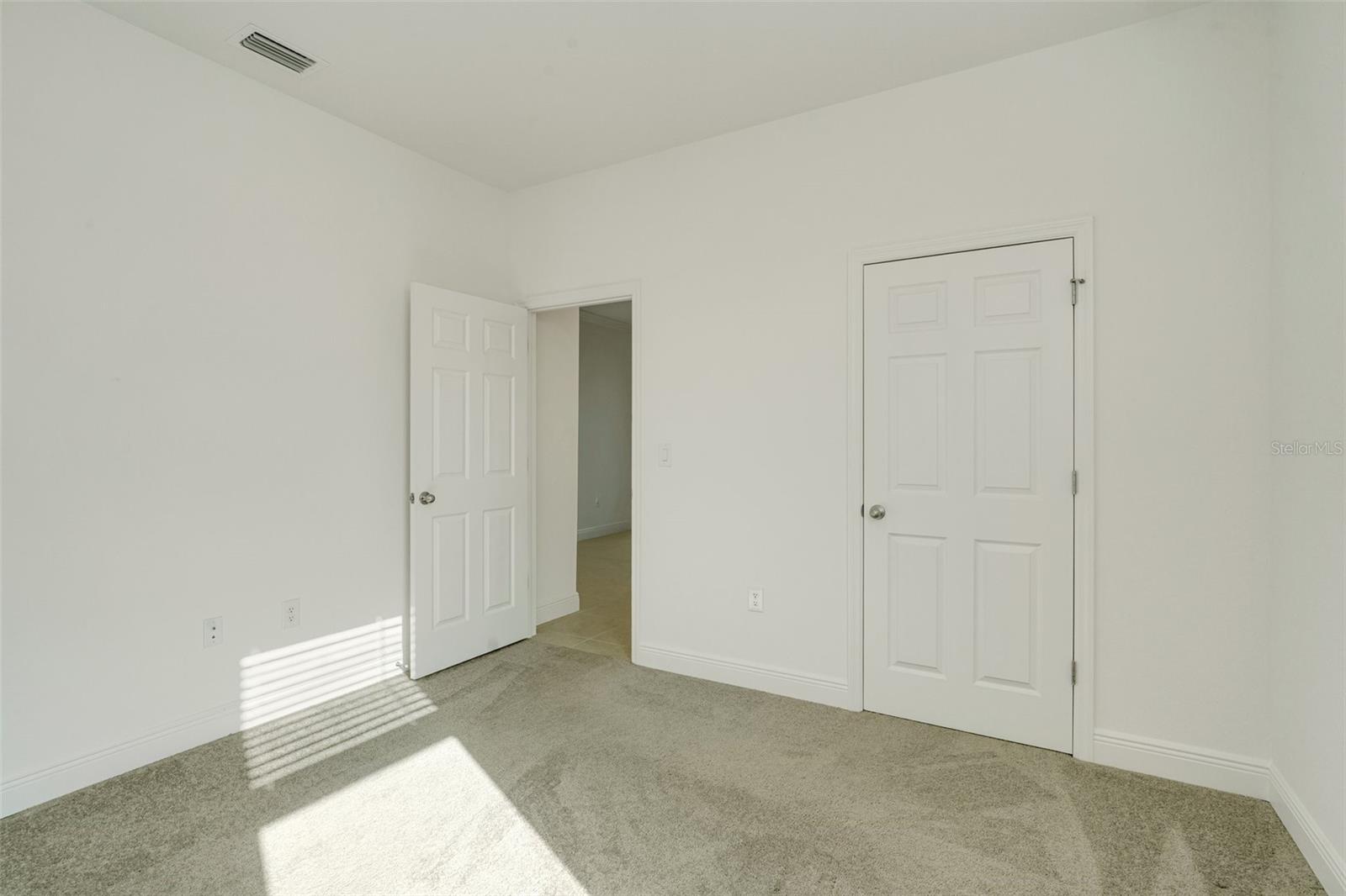 1452 Se 13th Ter Property Photo 31