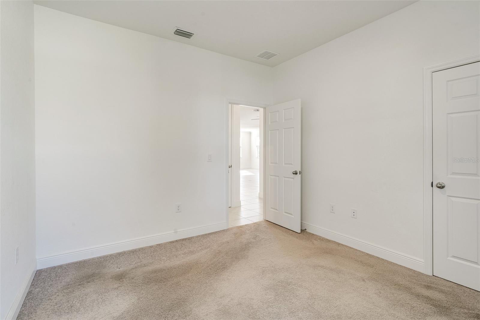 1452 Se 13th Ter Property Photo 37
