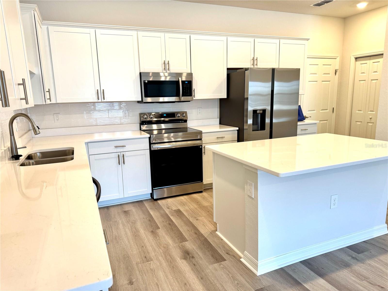 5788 Freshwater Canyon Dr Property Photo 11