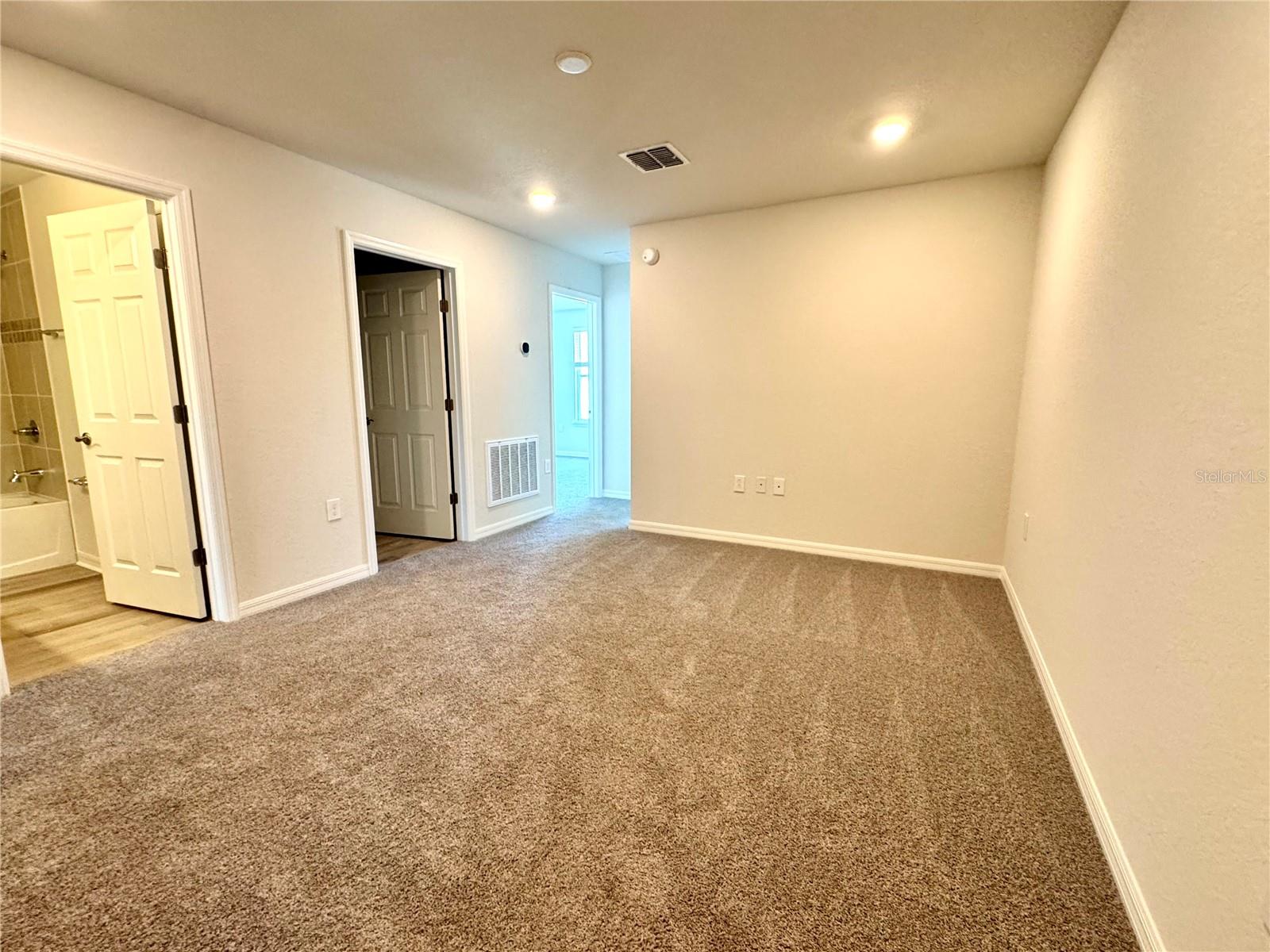 5788 Freshwater Canyon Dr Property Photo 15