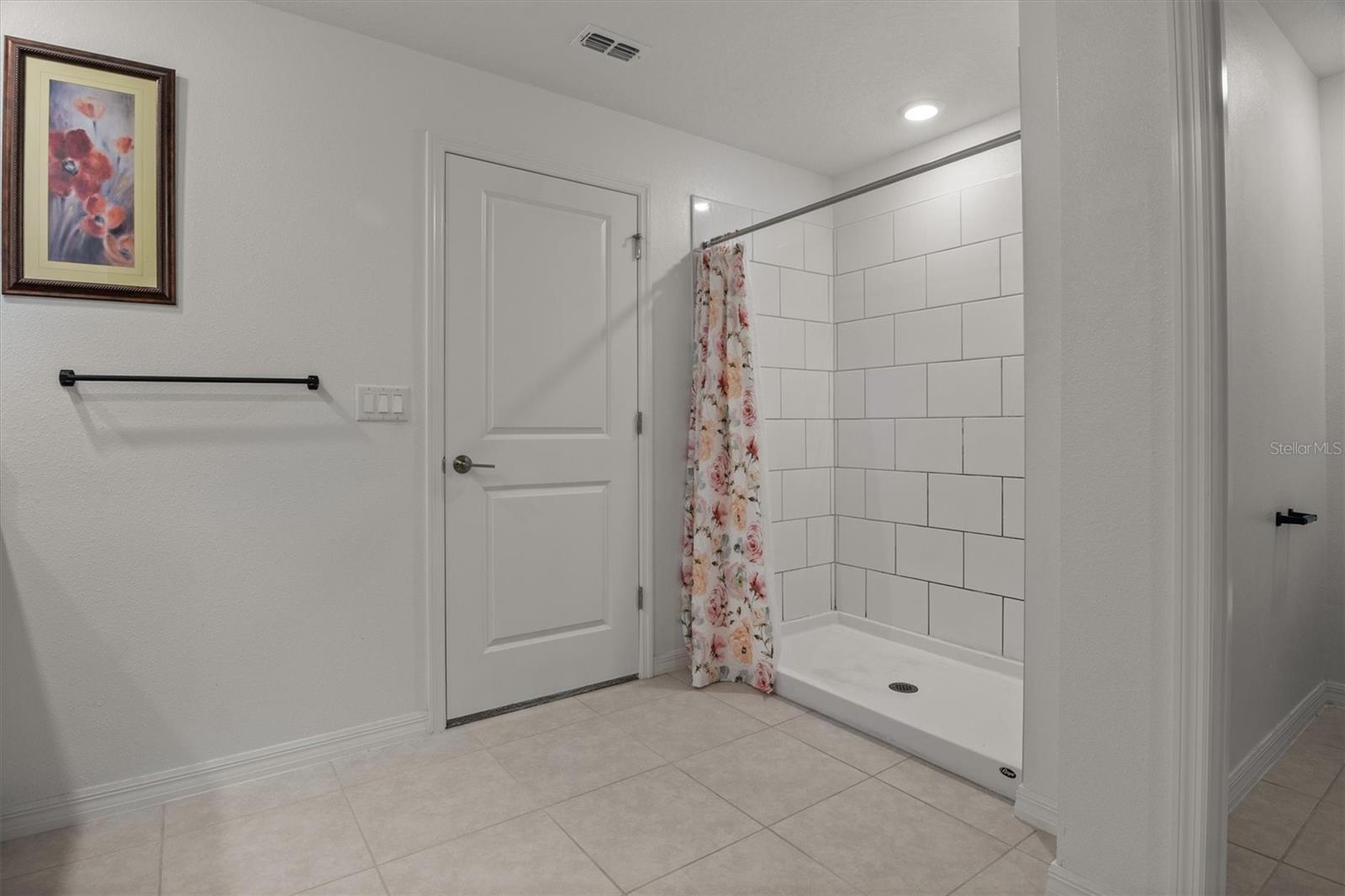 1856 Red Loop Property Photo 16