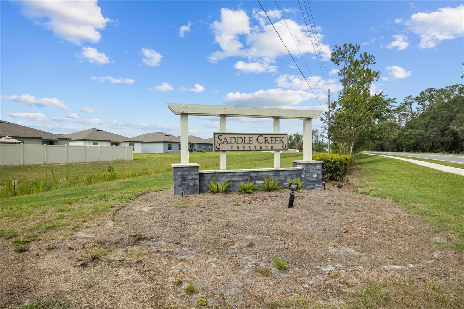 1856 Red Loop Property Photo 37