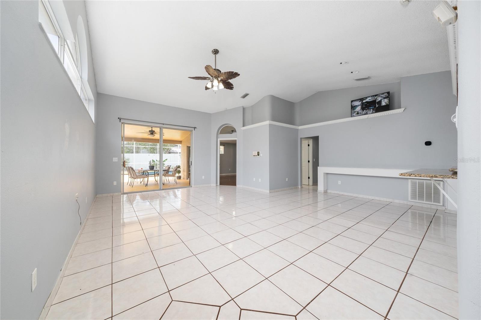 8810 Kensington Ct Property Photo 6