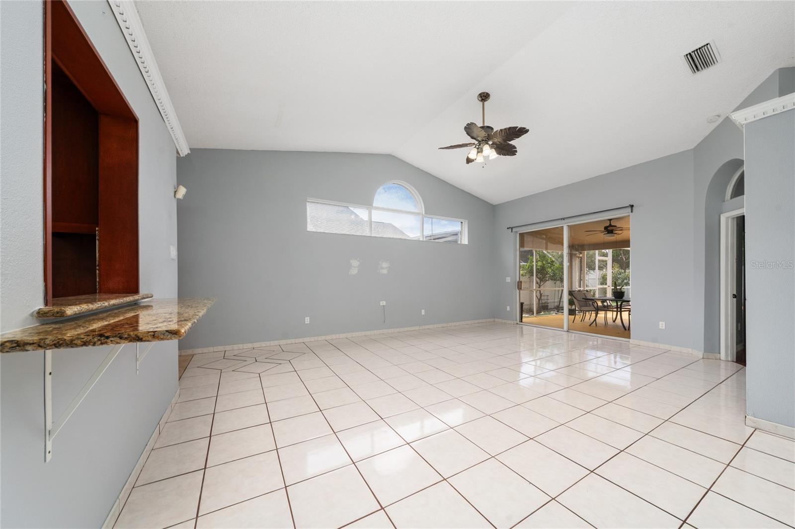 8810 Kensington Ct Property Photo 8