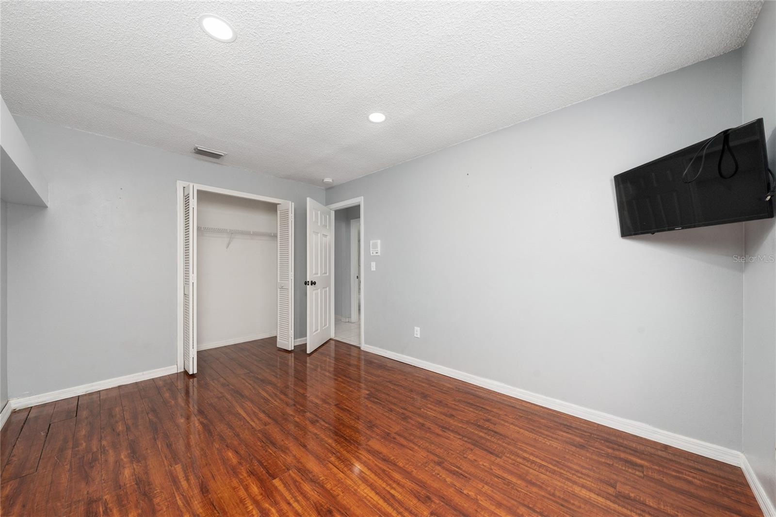 8810 Kensington Ct Property Photo 19