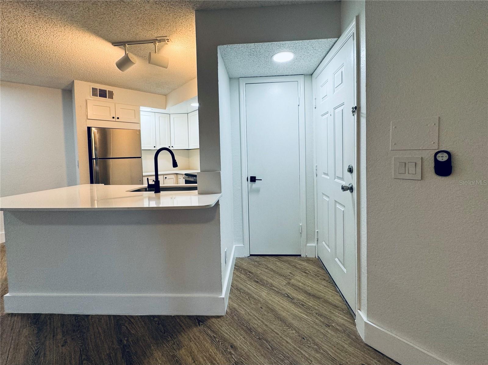 4630 Commander Dr #1023 Property Photo 20