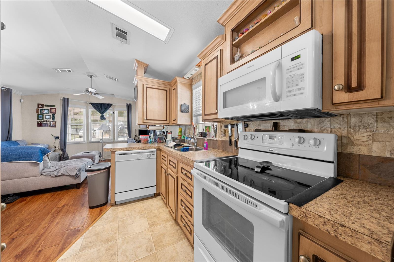34 Fairview Dr N Property Photo 13