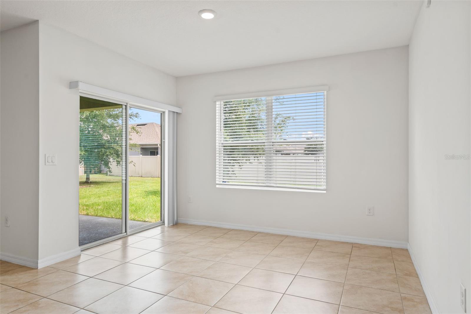 5274 Mayor Dr Property Photo 11