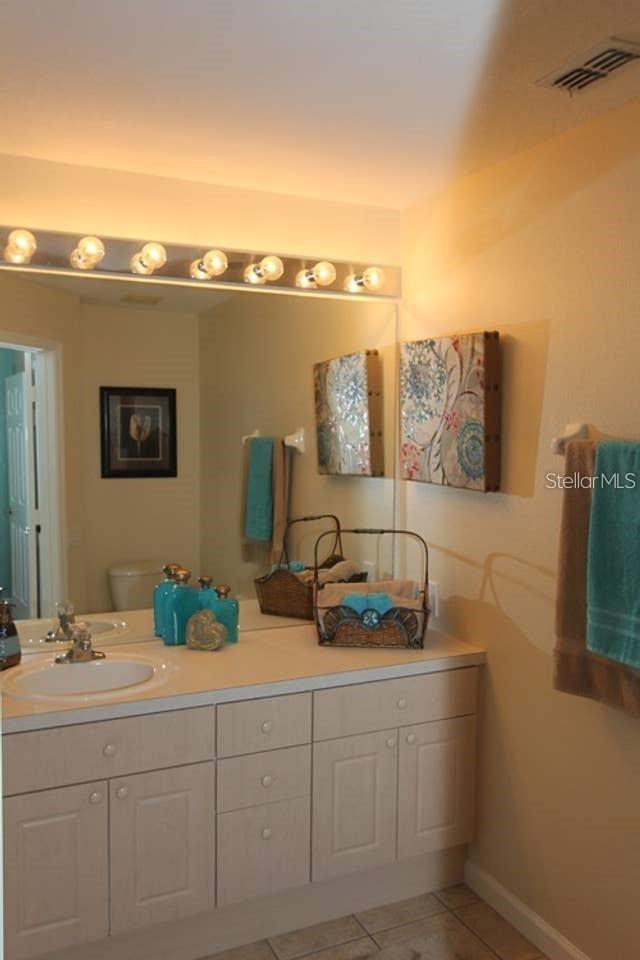 2411 Silver Palm Dr Property Photo 6