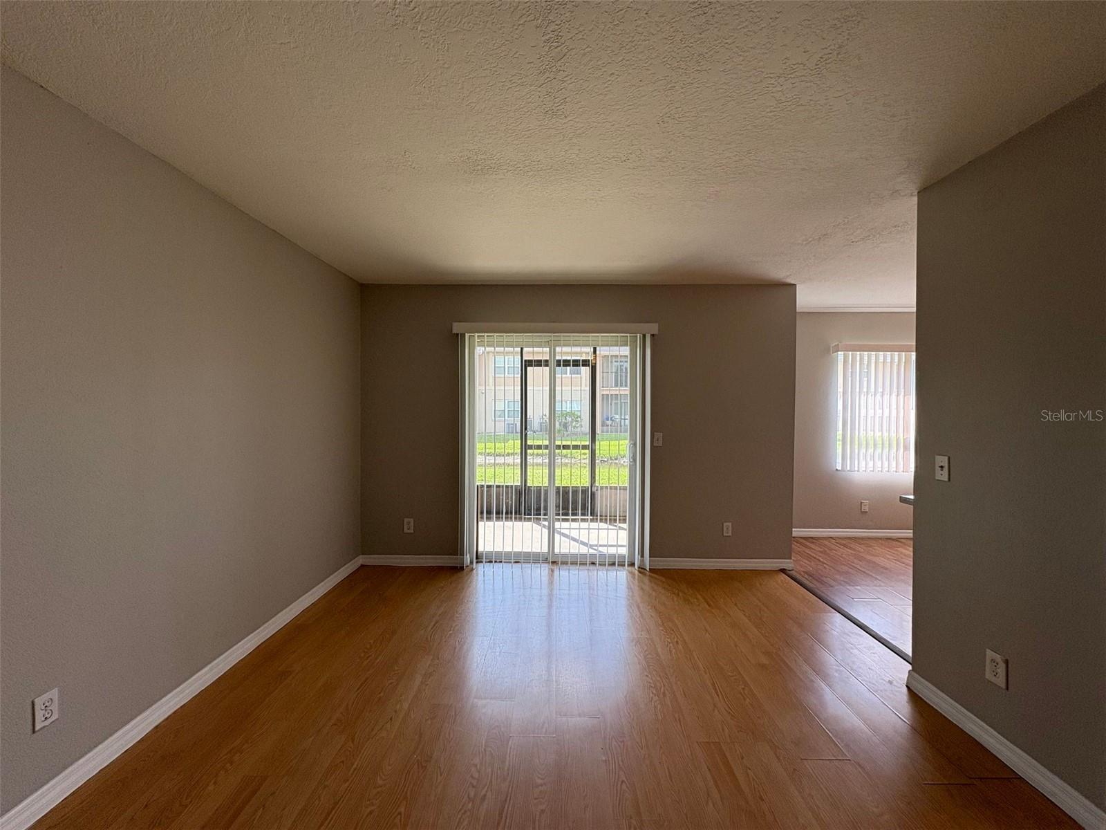 9933 Sweepstakes Ln #6 Property Photo 4