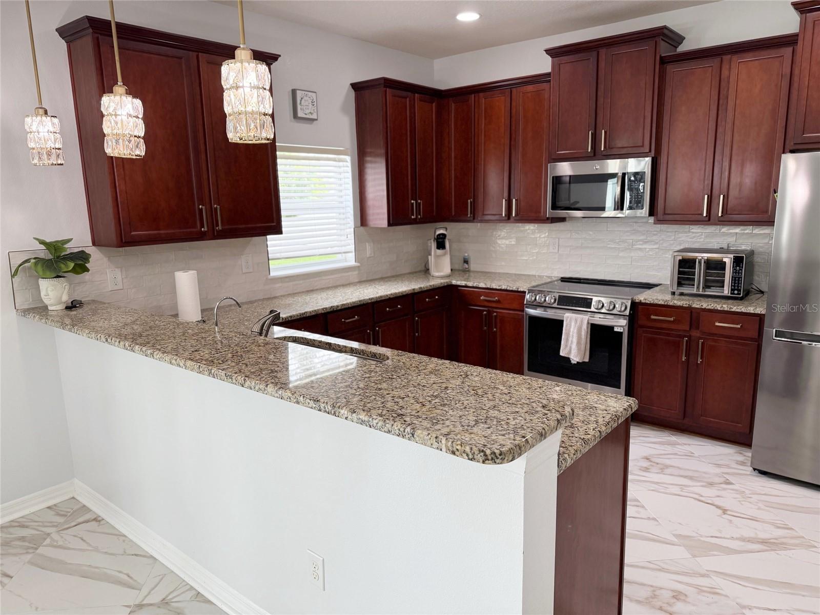 12236 Fairlawn Dr Property Photo 6