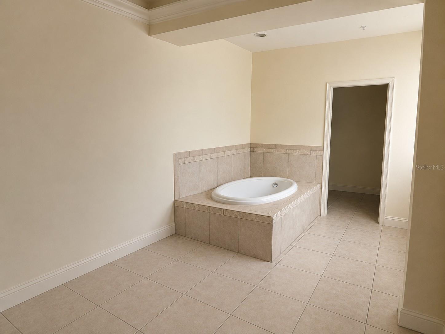 3008 Bella Vista Dr Property Photo 5