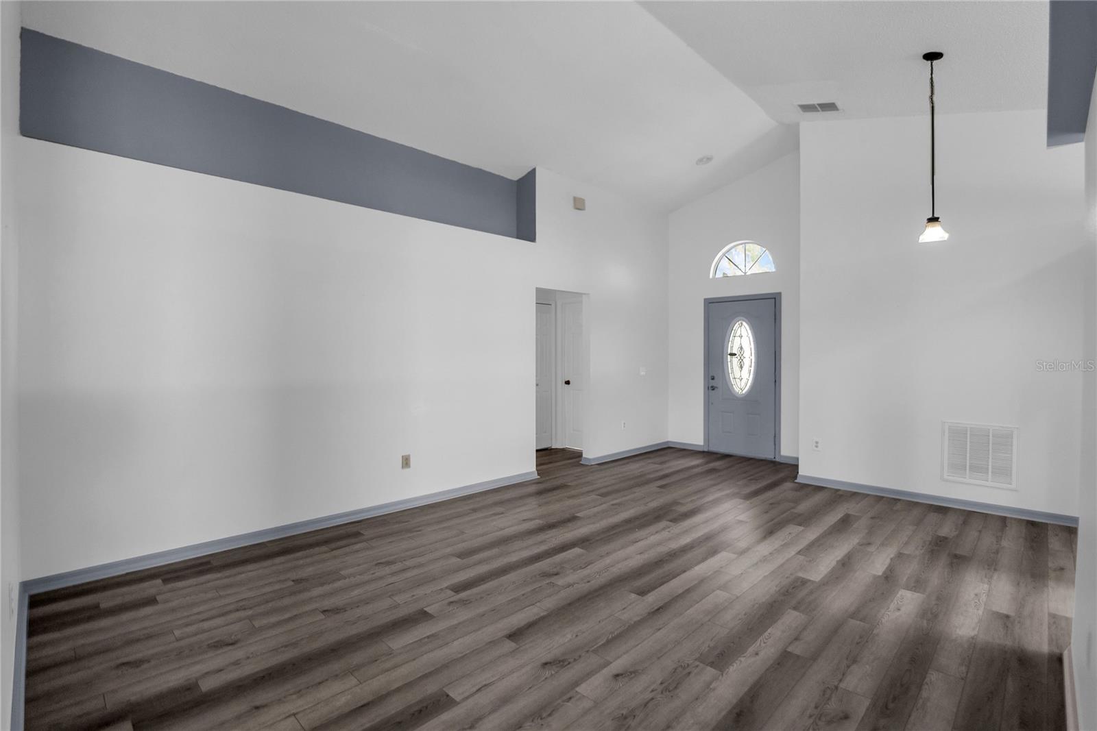 659 Reston Pl Property Photo 7