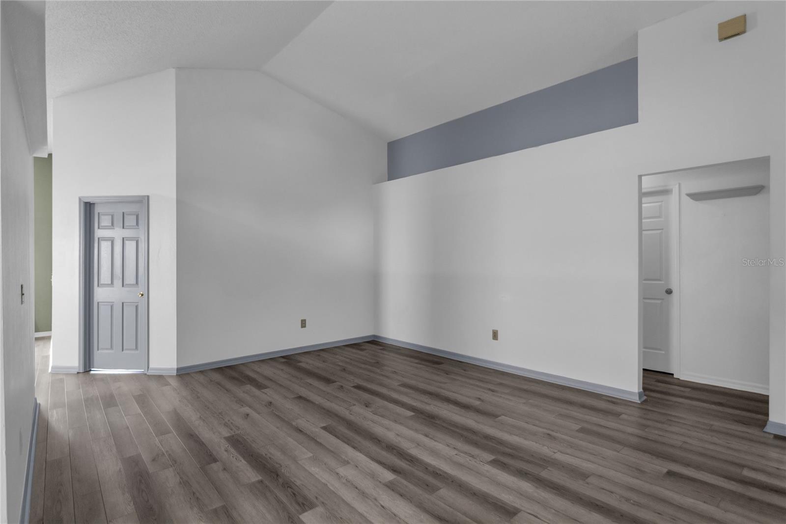 659 Reston Pl Property Photo 9