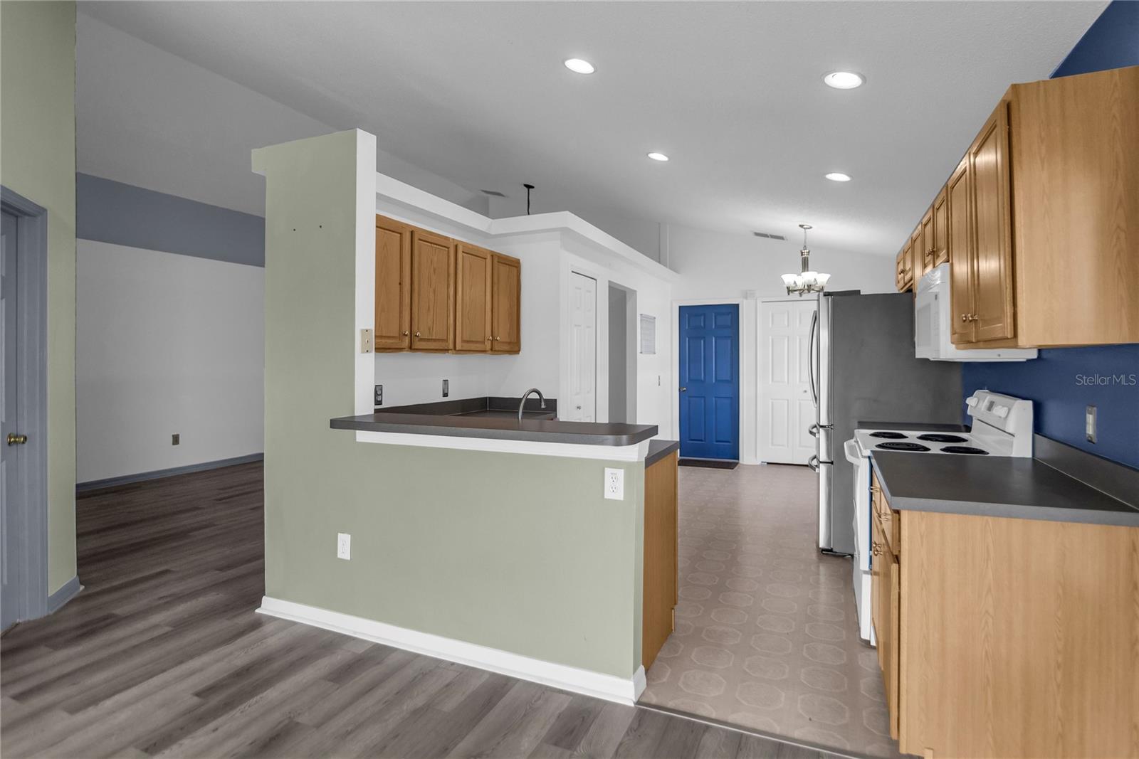 659 Reston Pl Property Photo 16