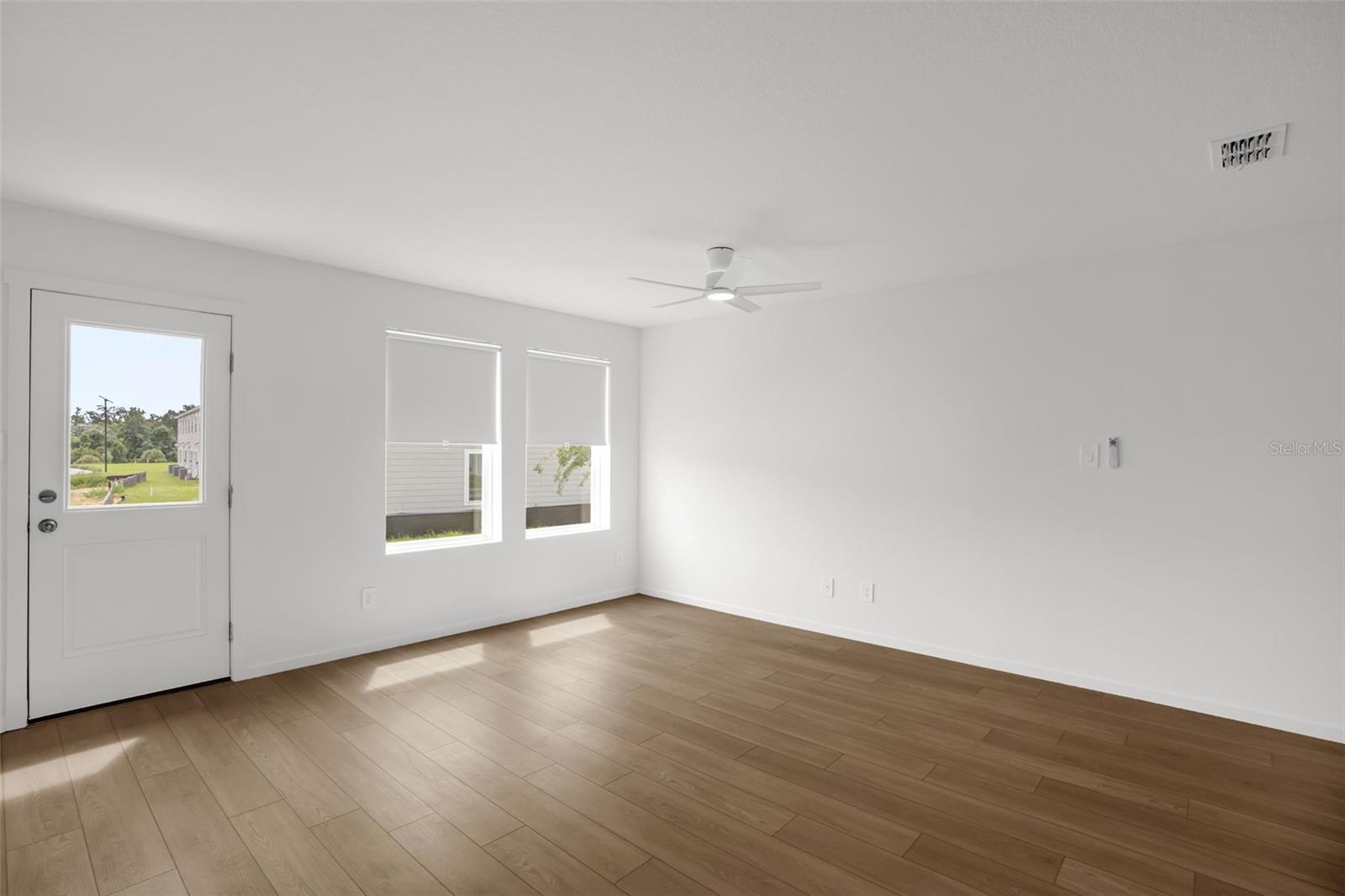 831 Lynx Property Photo 6