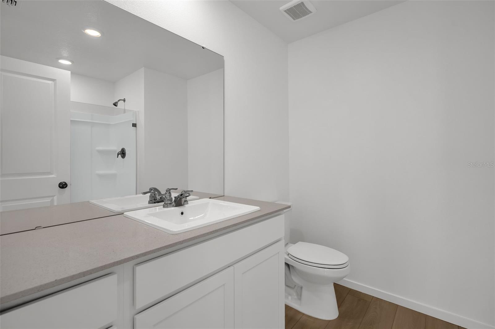 831 Lynx Property Photo 13