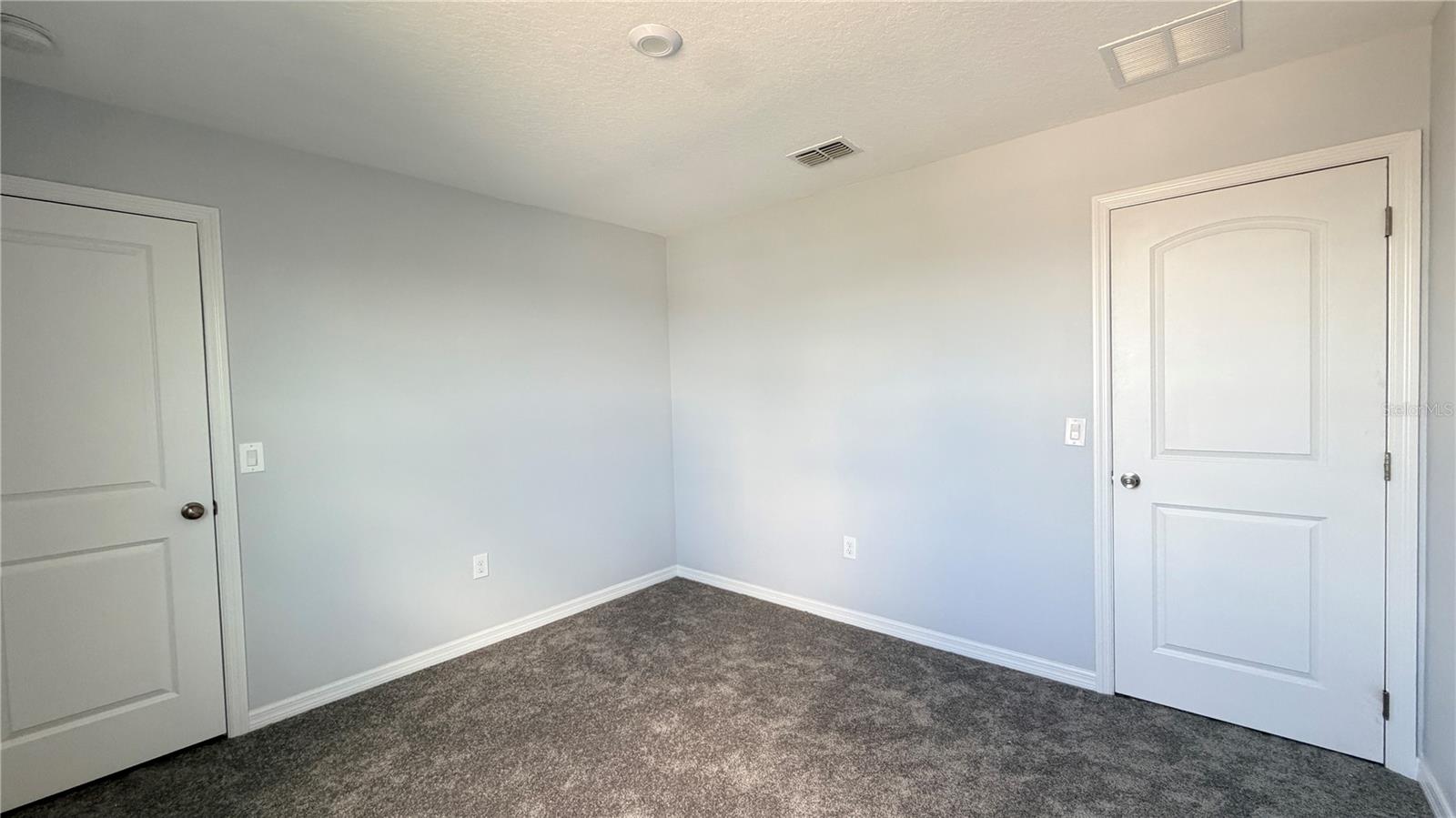 2811 Parkfield Rd Property Photo 16