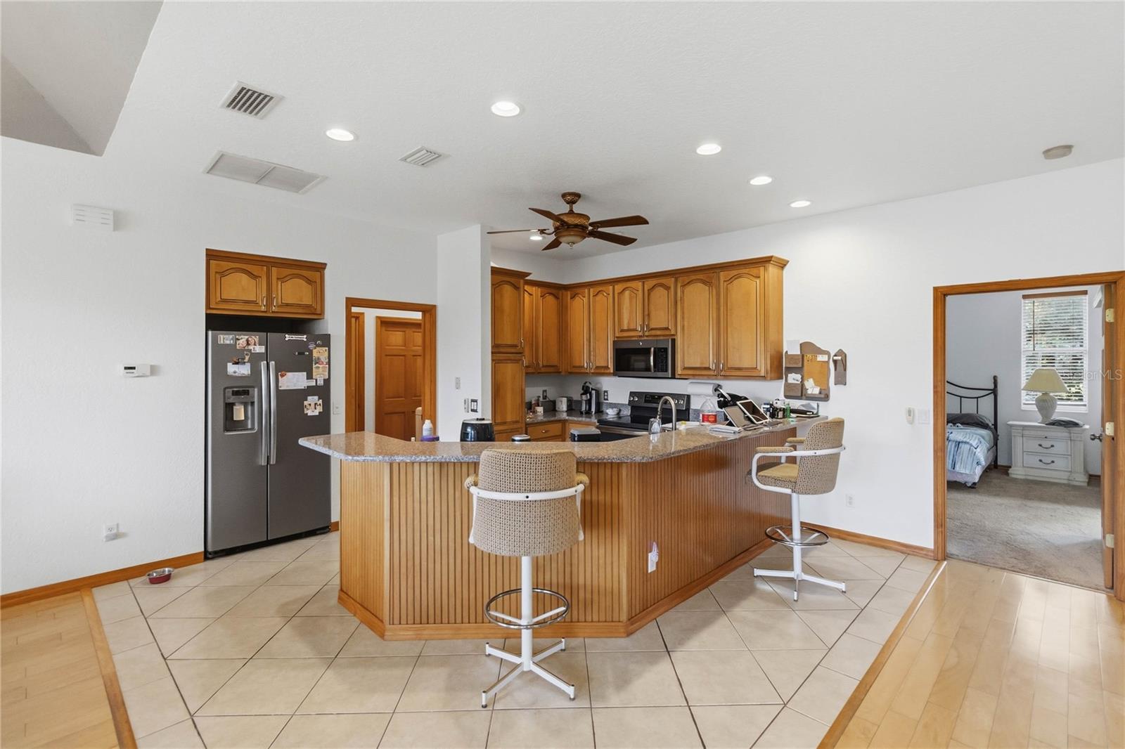 1300 S Narcoossee Rd Property Photo 11