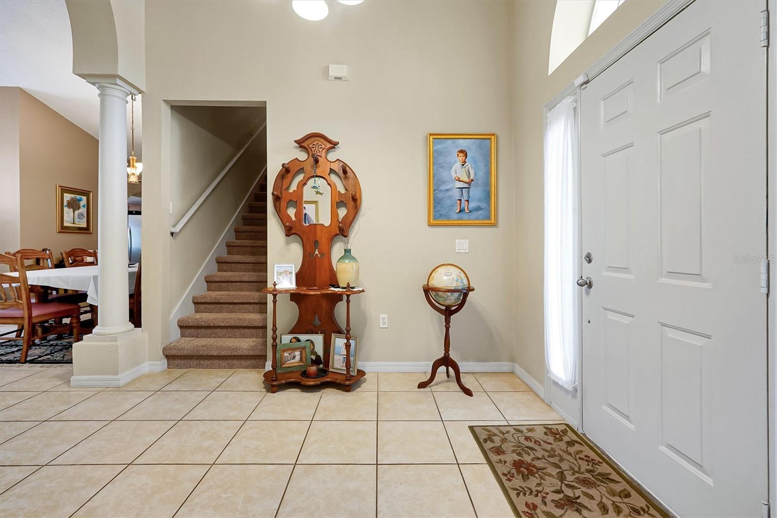 816 Knightsbridge Cir Property Photo 5