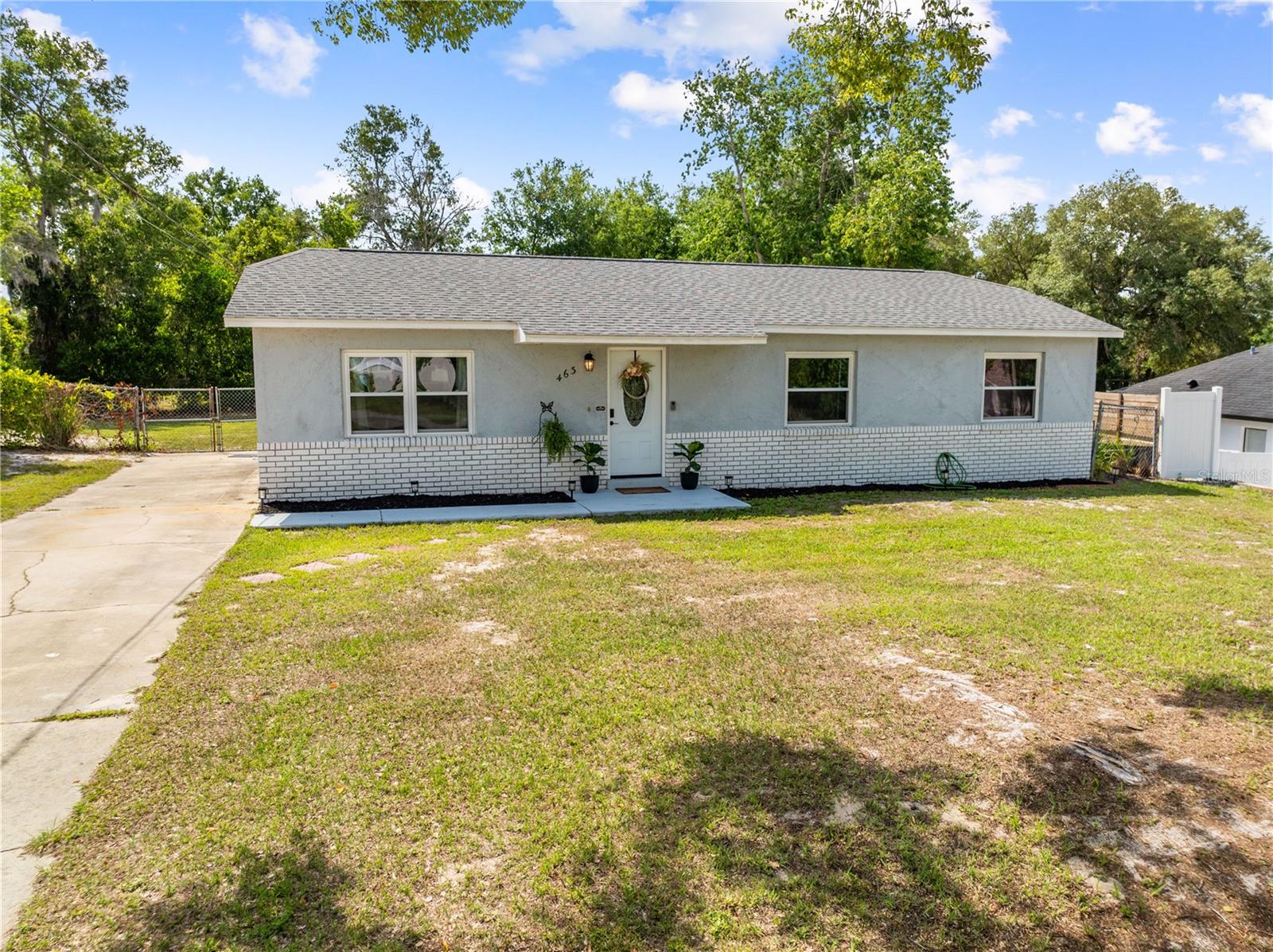 463 Chestnut Ct Property Photo 1