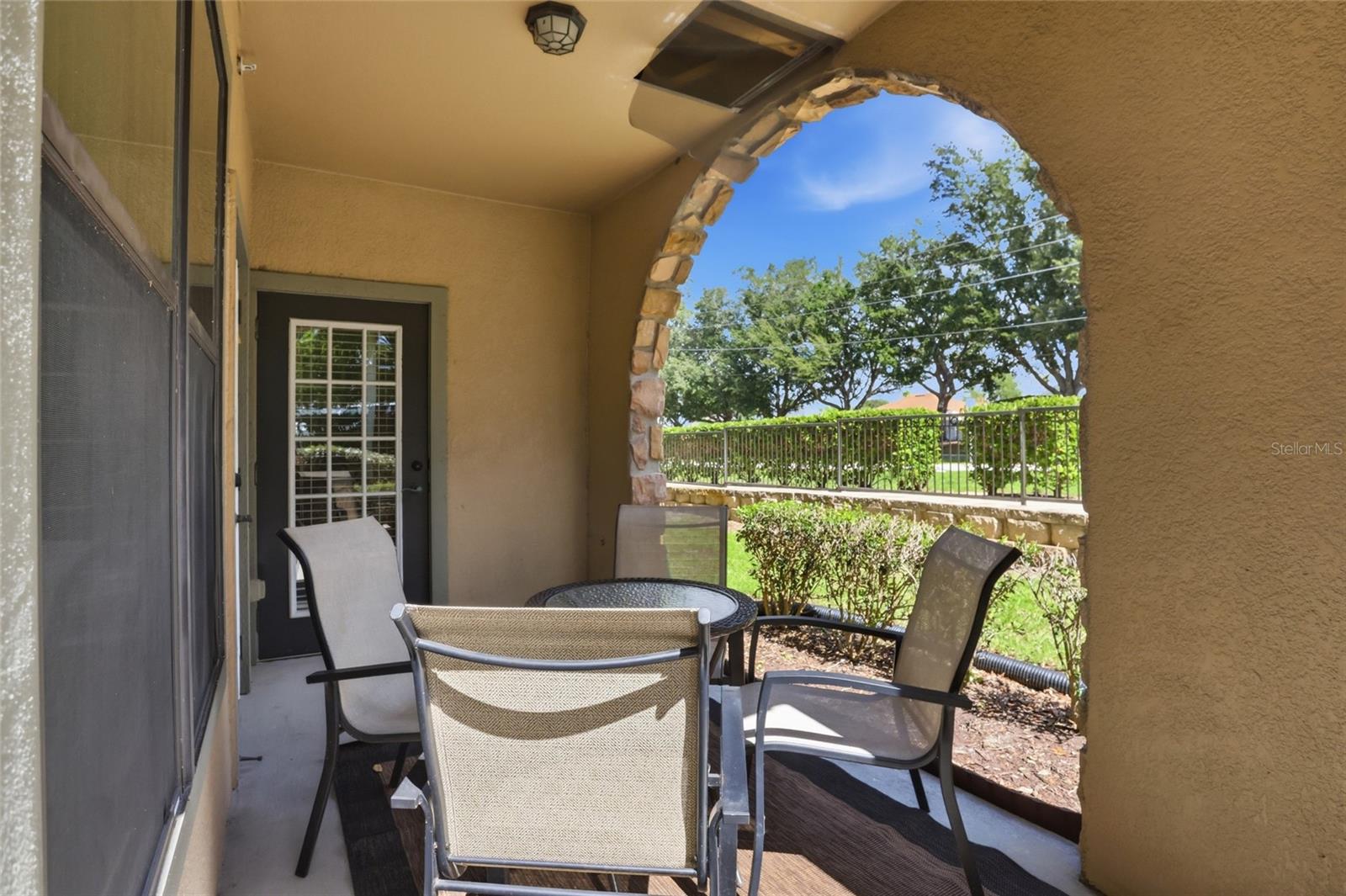 901 Charo Pkwy #717 Property Photo 4