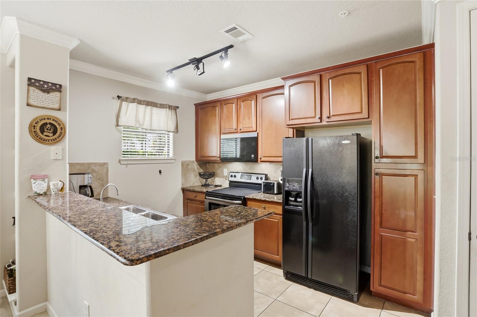 901 Charo Pkwy #717 Property Photo 7