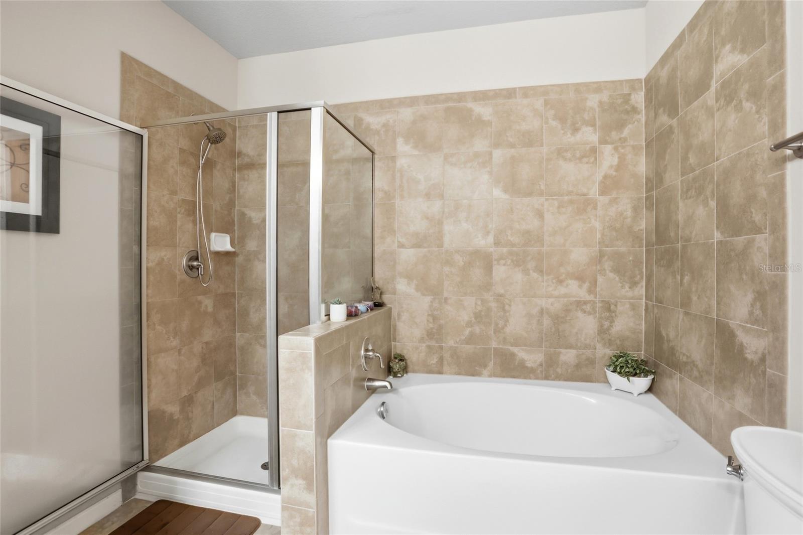 901 Charo Pkwy #717 Property Photo 23