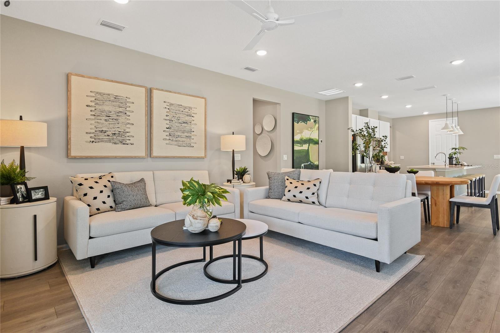 5862 Sunlit Bend Way Property Photo 10