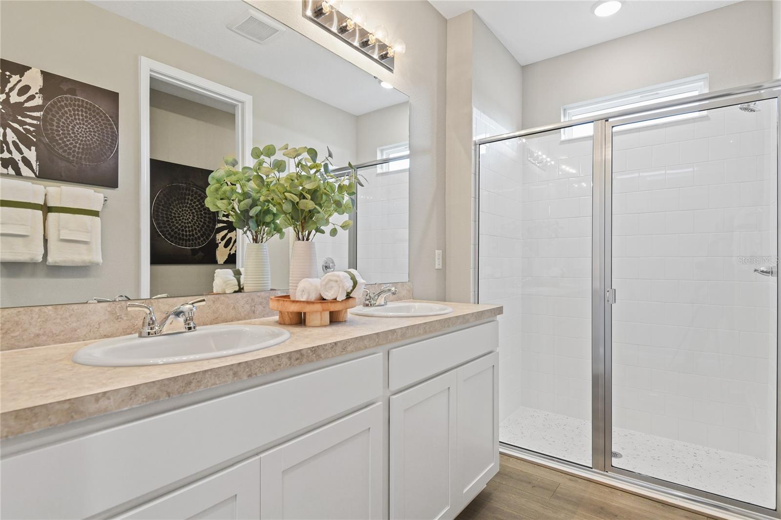5862 Sunlit Bend Way Property Photo 11