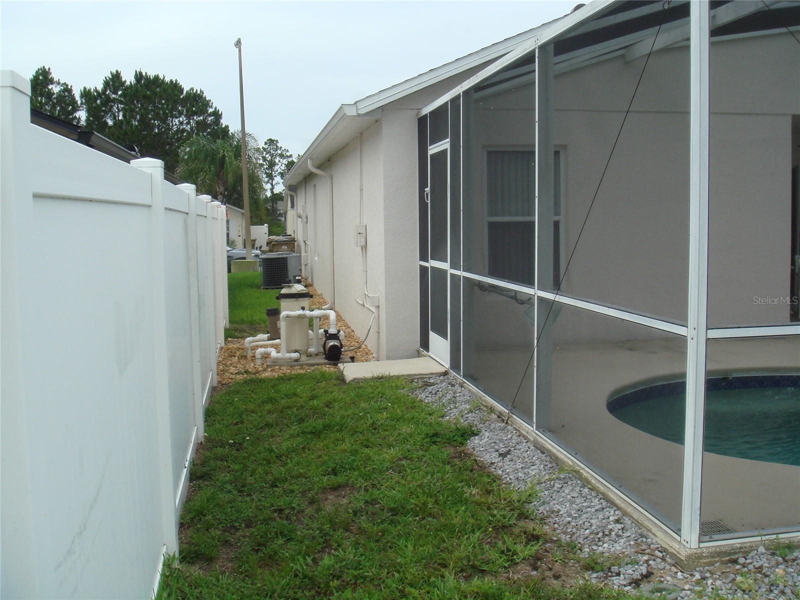 1036 Clear Creek Cir Property Photo 8