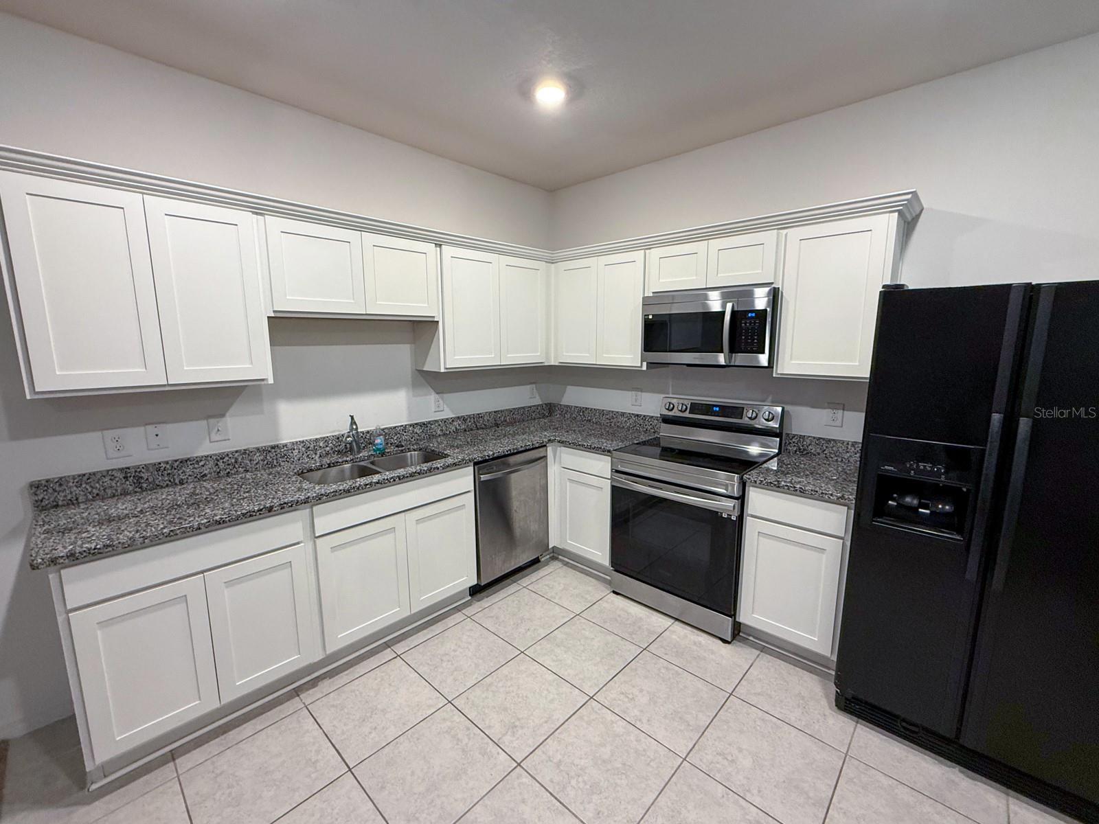 S5151500 Property Photo 5