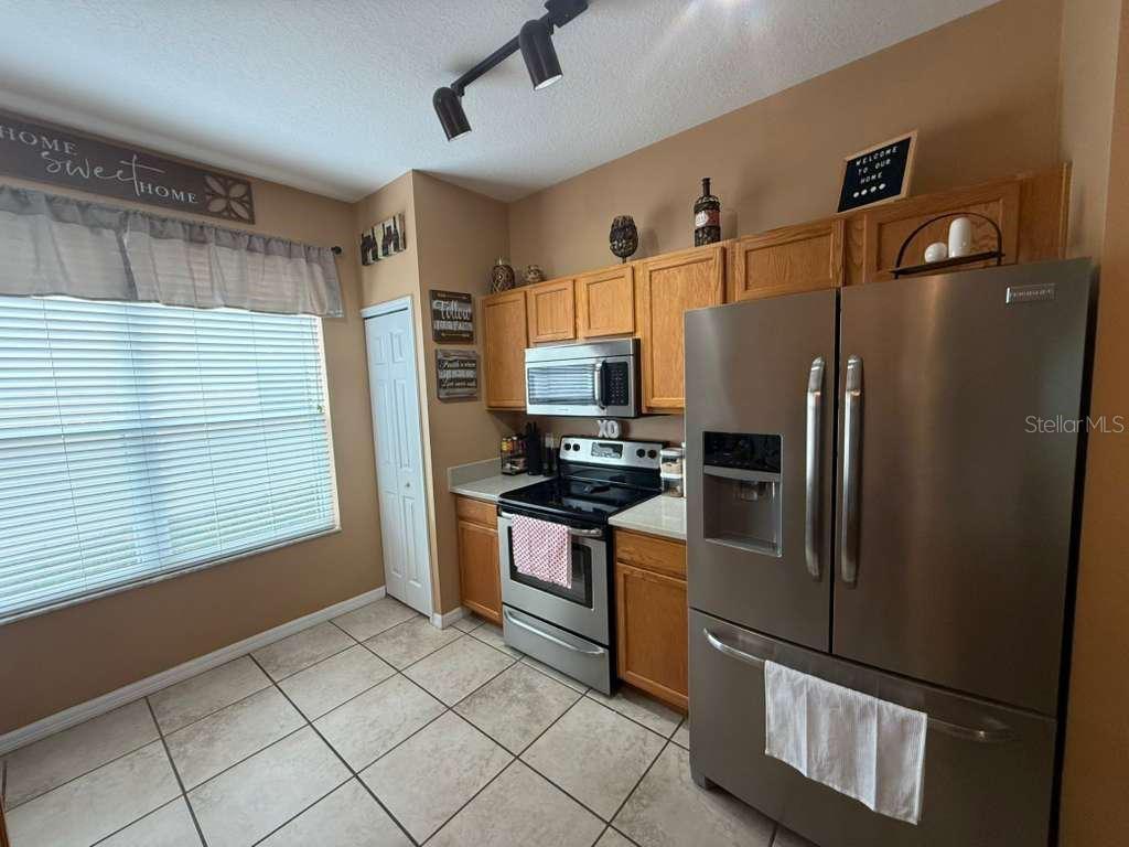 1166 Dekleva Dr Property Photo 7