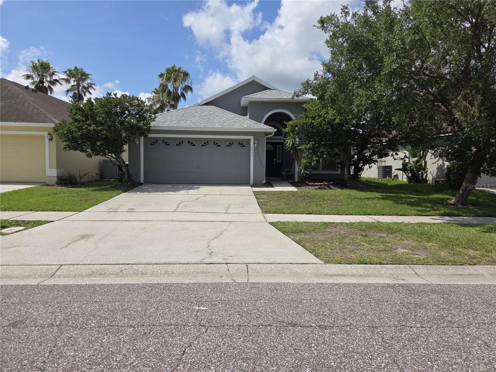 12697 Enclave Dr Property Photo 1
